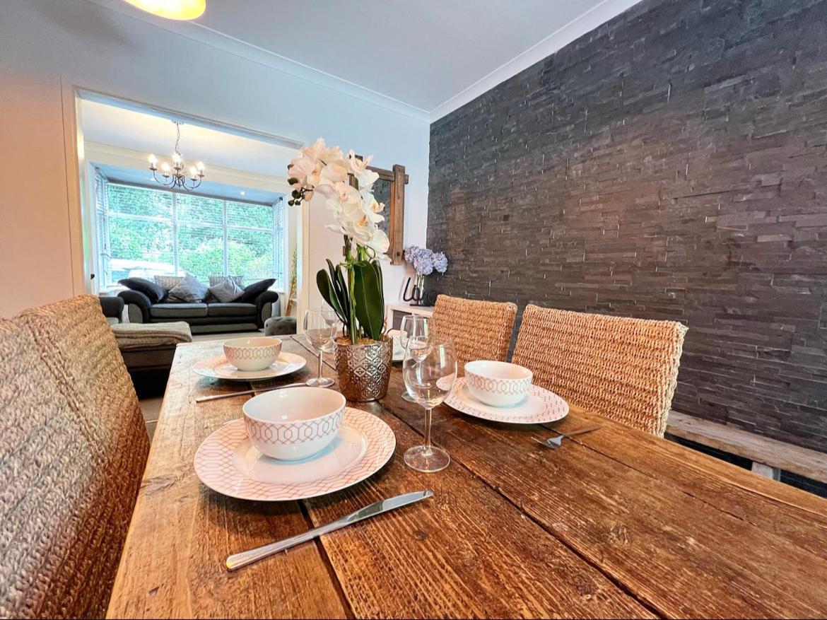 Modern 3 Bed, Heart Of Ashley Cross, 5 Mins To Sandbanks Poole Εξωτερικό φωτογραφία